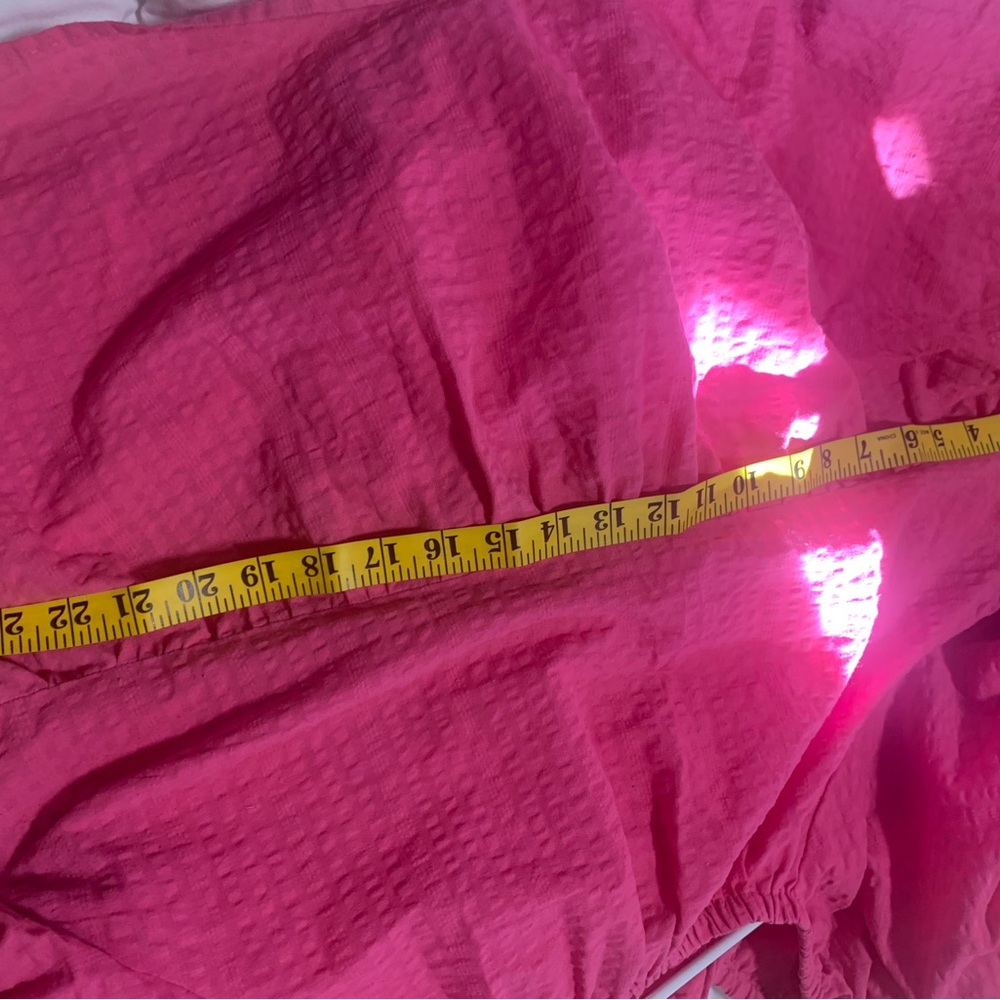 XL Old Navy Vibrant Pink Top! Feminine & Fun!Light-Weight & Comfy for On-the-Go! - Picture 8 of 13